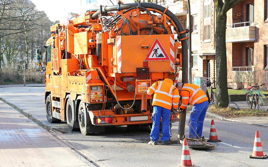 camion pompe egout Massy